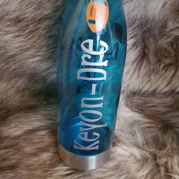 Custom Name design water bottles - Picture 3 of 5